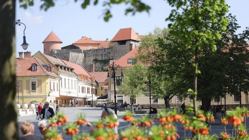 Mikor újra élvezhetjük a rollerezést Eger gyönyörű utcáin?
