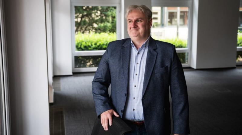 Marczingós László nem kapott lehetőséget arra, hogy felszólaljon a parlamenti ülésen, mivel a kormánypárt nem biztosította számára a szükséges szót.