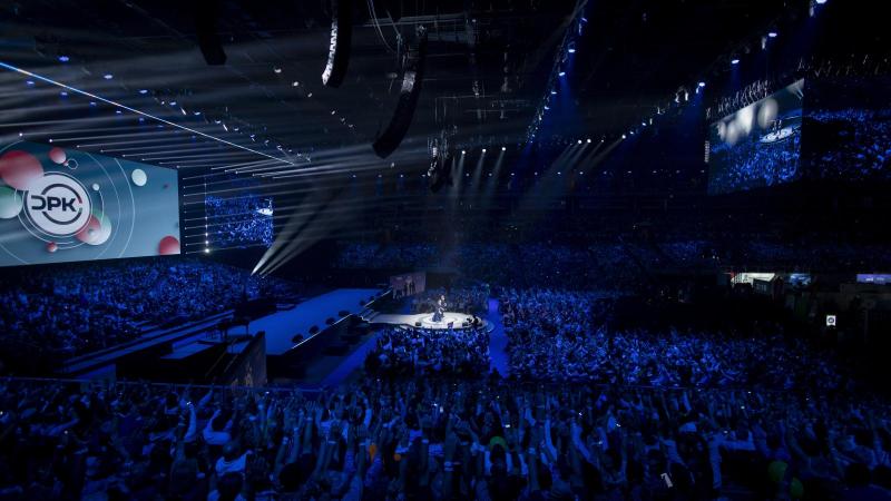 Jelenleg a választópolgárok mindössze 0,7 százaléka csatlakozott a helyi digitális polgári körökhöz, amelyek célja a közösségi részvétel ösztönzése.