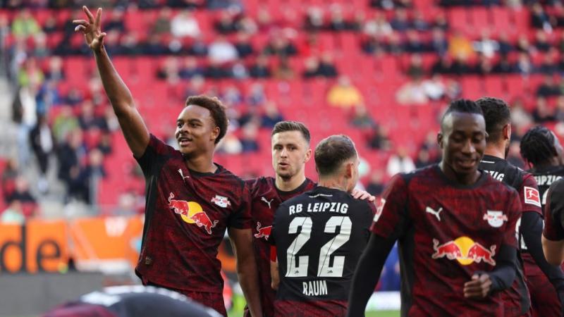 Gulácsiék idegenbeli fellépésükkel egy hatalmas győzelmet arattak, míg a Bayern fiatal tehetsége ismét lenyűgöző formát mutatott.